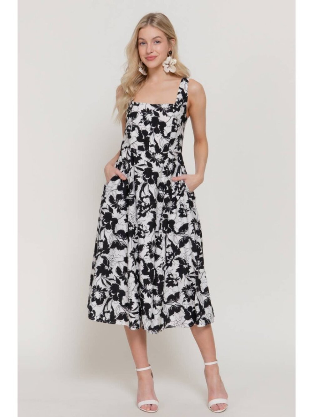 Square Neckline Printed Full Dress